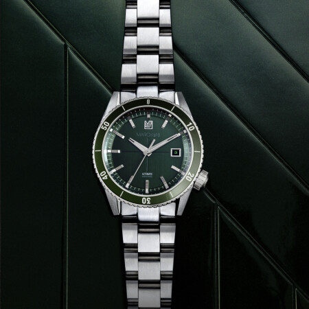 Montre March LA.B BONZER AUTOMATIQUE 41 MM - DOUBLE GREEN - Acier Brossé 3 Maillons