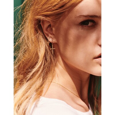 Boucles d'oreilles Stone Paris Blood Diamonds en or blanc et diamants