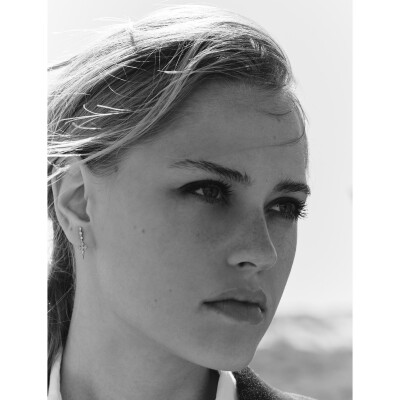 Boucles d'oreilles Stone Paris Blood Diamonds en or blanc et diamants