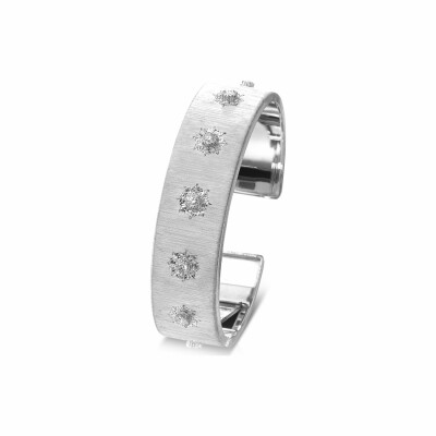 Bracelet manchette Buccellati Macri Classica en or blanc et diamants