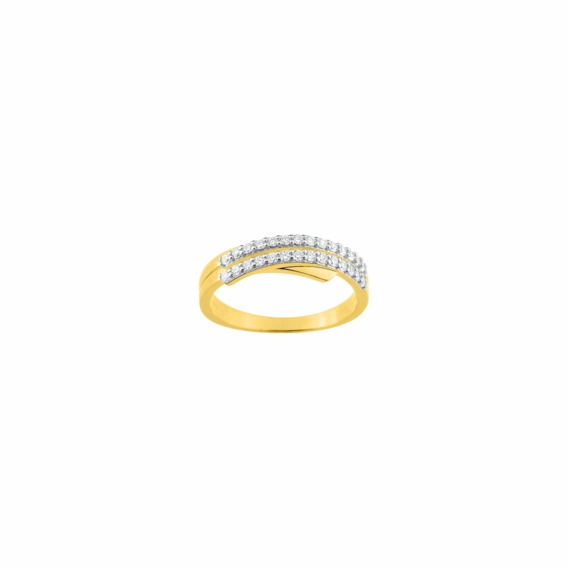 Bague en plaqué or jaune et oxydes de zirconium