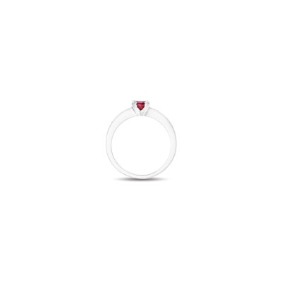 Solitaire Raynal en or blanc, diamants et rubis