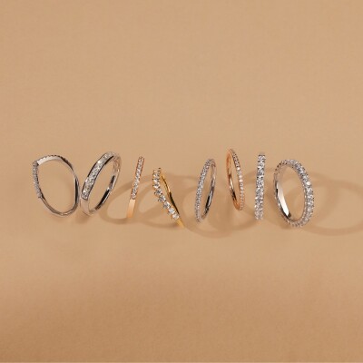 Alliance en or rose et diamants