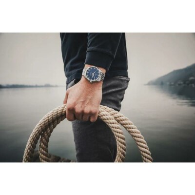 Montre Certina DS Action Day Date Powermatic 80