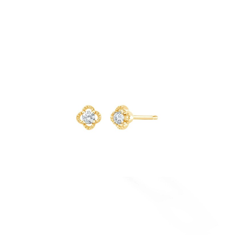 Boucles d'oreilles Trèfle Lilly Rose en or jaune et diamants