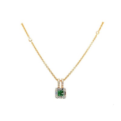 Collier en or rose, pierre centrale émeraude entourage diamants