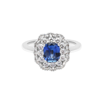 Bague Ponte Vecchio en or blanc, saphir taille coussin et diamants