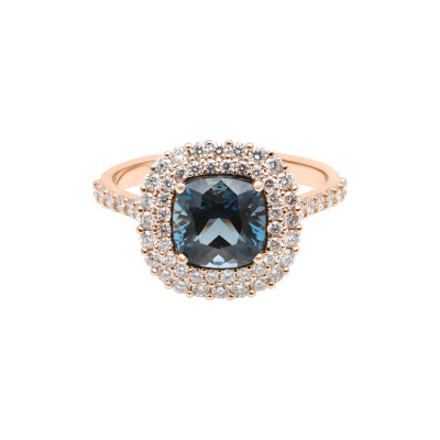 Bague San Marco en or rose, topaze Blue London taille coussin et entourage diamants