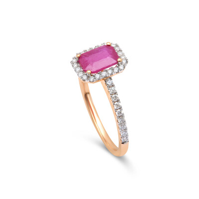 Bague San Marco en or rose, rubis octogonal et entourage diamants