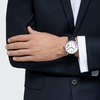 Montre Rotonde de Cartier Grande Date Second Fuseau Retrograde et Indicateur Jour Nuit, 42 mm, acier, cuir