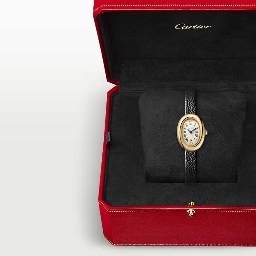 Cartier Baignoire watch, Large model, quartz movement, yellow gold, leather