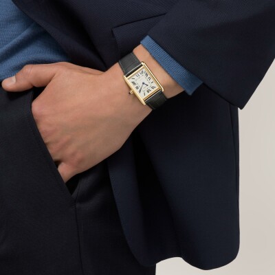 Montre Tank Louis Cartier Grand modèle, mouvement automatique, or jaune