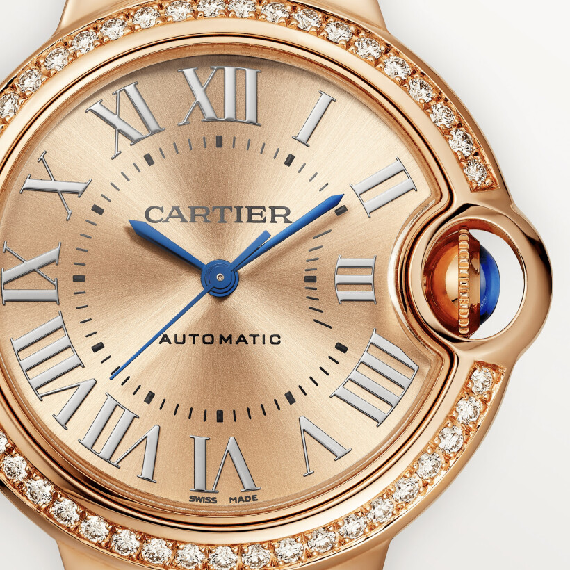 Montre Ballon Bleu de Cartier 33mm, mouvement automatique, or rose, diamants, cuir