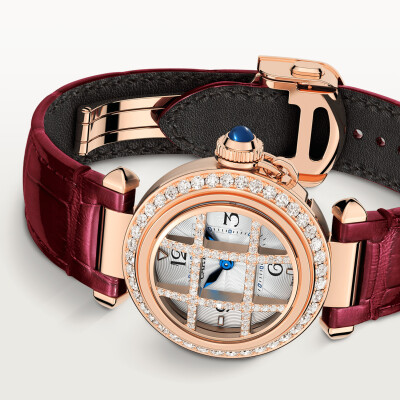Montre Pasha de Cartier 30 mm, mouvement quartz, or rose, diamants, bracelets cuir interchangeables