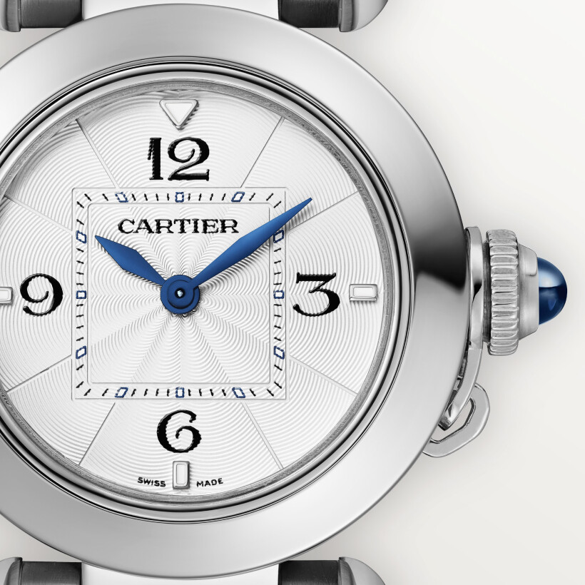 Montre Pasha de Cartier 30mm, mouvement quartz, acier, bracelets métal et cuir interchangeables