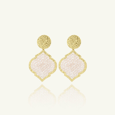 Boucles d'oreilles Sàntibé Bijoux Diamante en laiton, métal doré et perles sable