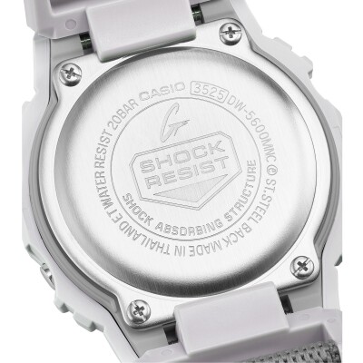 Montre G-SHOCK CLASSIC DW-5600MNC-7A8ER