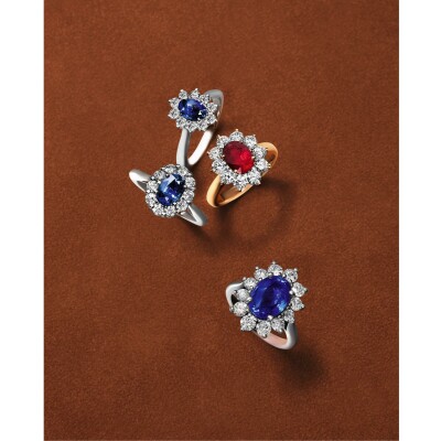 Bague Daisy en or blanc, saphir bleu et diamants