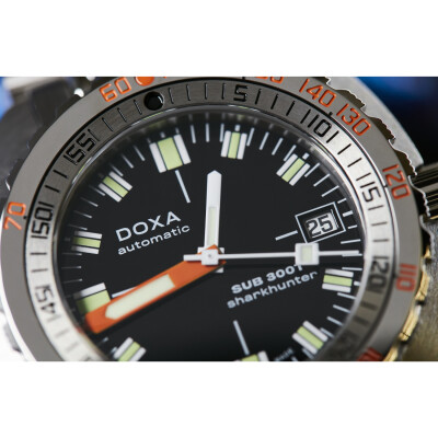 Montre DOXA SUB 300T Sharkhunter