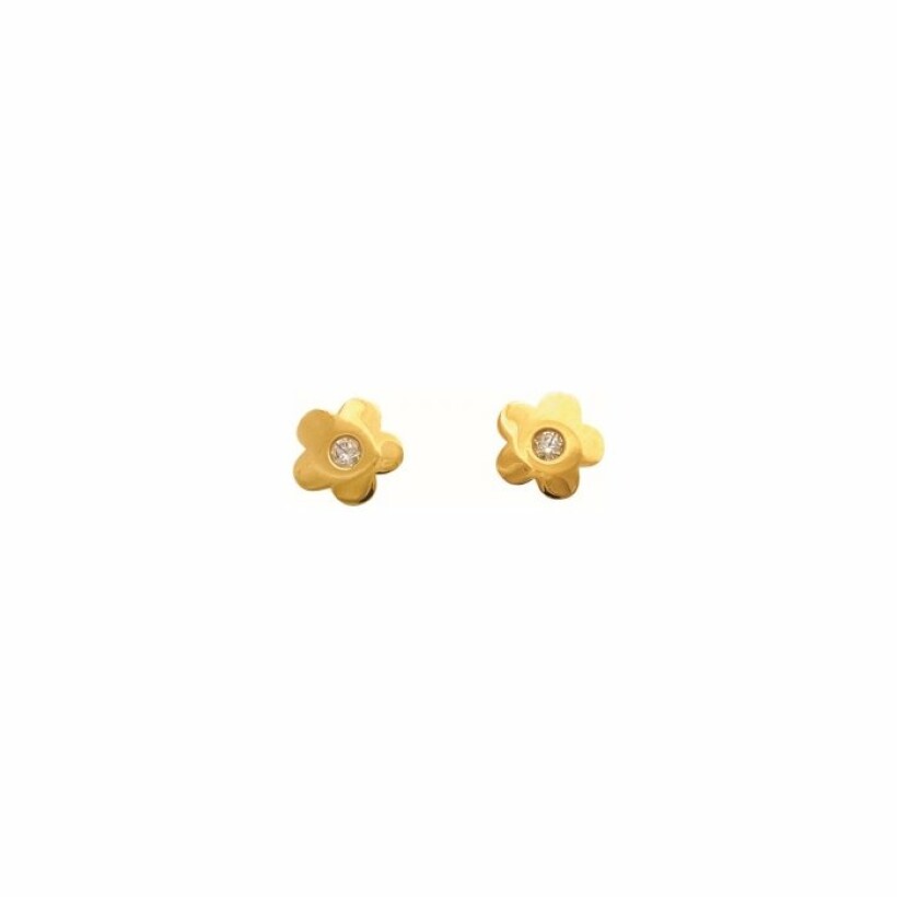 Boucles d'oreilles fleurs en or jaune et oxydes de zirconium