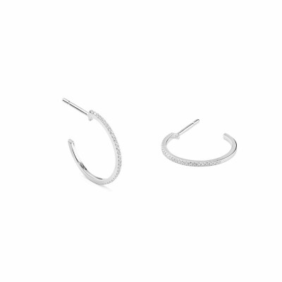 Boucles d'oreilles en or blanc et diamants de 0.13ct