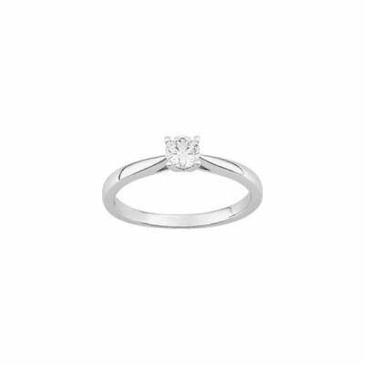 Solitaire en or blanc et diamant de 0.30ct