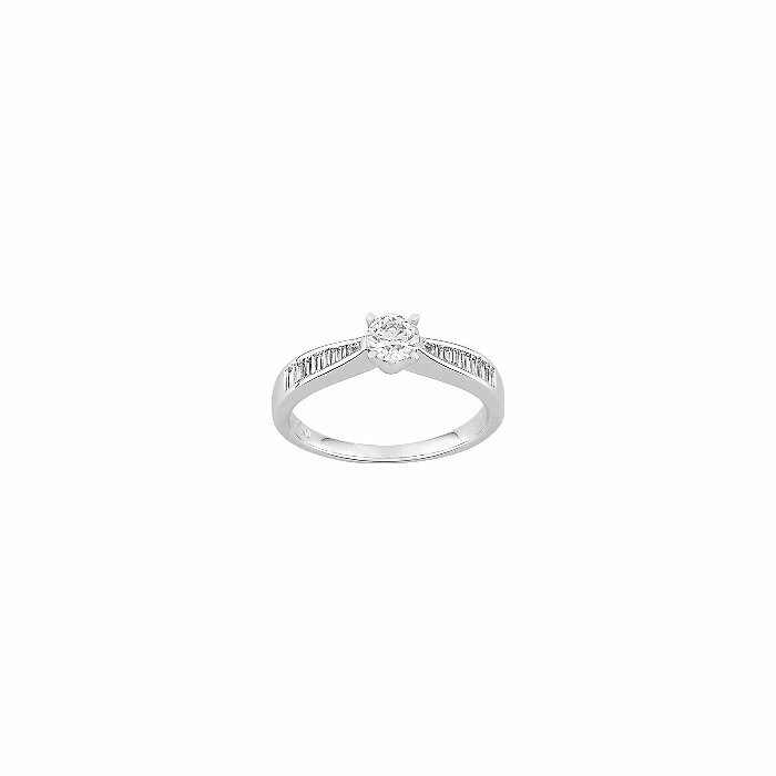 Bague en or blanc et diamant central