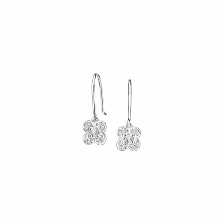 Boucles d'oreilles dormeuses Mauboussin Chance Super One en or blanc et diamants