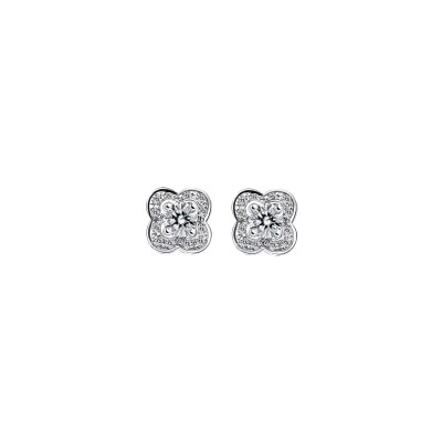 Boucles d'oreilles Mauboussin Aimez vous en chance en or blanc et diamants