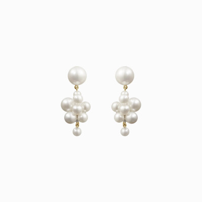 Boucles d'oreilles Sophie Bille Brahe Botticelli en or jaune et perle