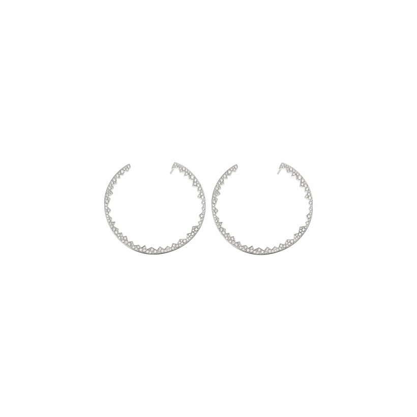Boucles d'oreilles créoles simples Akillis Capture Light en or blanc pavées de diamants