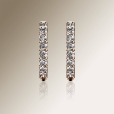 Rose Gold Round Claw Diamond Huggies