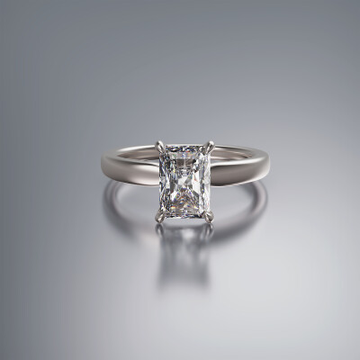 Platinum 4-Claw Solitaire Radiant Cut Diamond Ring