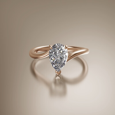 Rose Gold 3-Claw Solitaire Pear-Shaped Diamond Ring