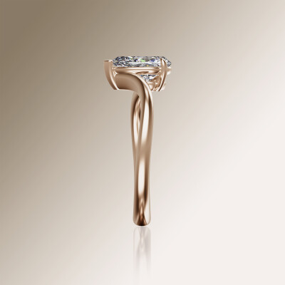 Rose Gold 3-Claw Solitaire Pear-Shaped Diamond Ring