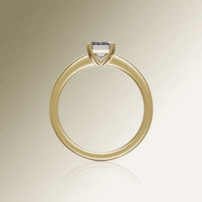Yellow Gold 4-Claw Solitaire Emerald Cut Diamond Ring