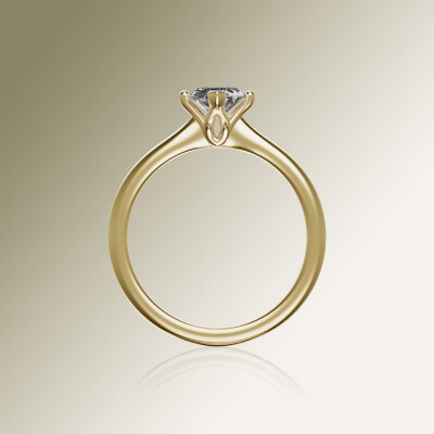 Yellow Gold 4-Claw Solitaire Marquise Diamond Ring