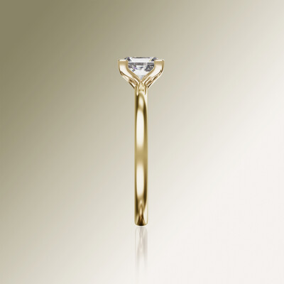 Yellow Gold 4-Claw Solitaire Princess Cut Diamond Ring
