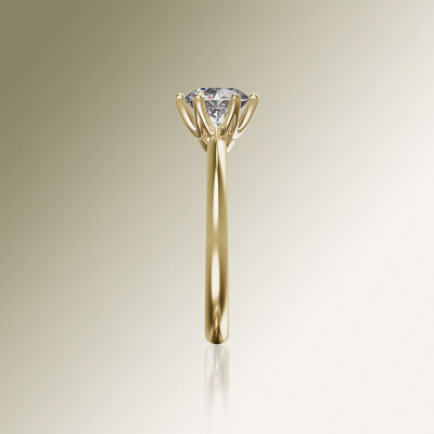 Yellow Gold 6-Claw Solitaire Diamond Ring