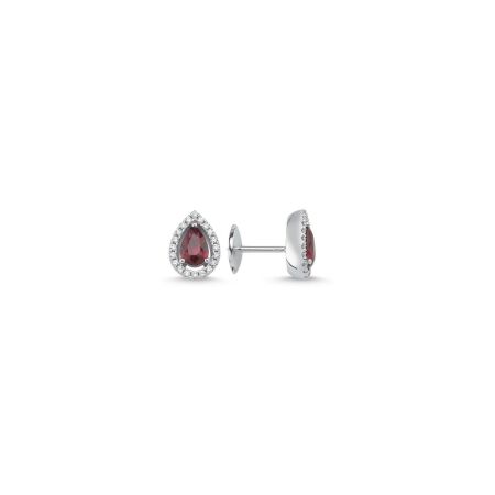 Boucles d’oreilles Isabelle Barrier Entourage en or blanc, diamants de 0.14ct et rubis de 1cts