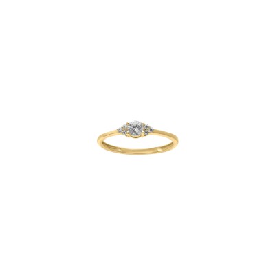 Bague en or jaune et oxyde de zirconium