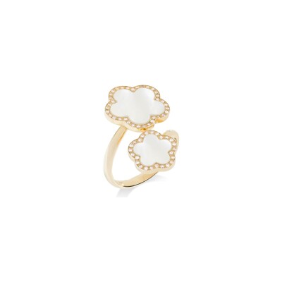 Bague Cesare Pompanon Fiore di Mamma duo en or jaune, diamants et nacre blanche