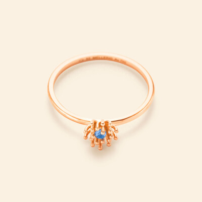 Bague Mellerio Le Petit Cactus bleu en or rose et saphir