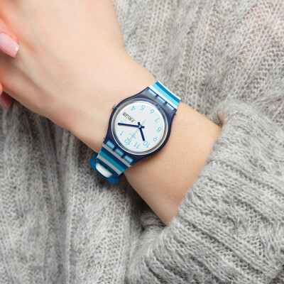 Montre Swatch Essentials GN728