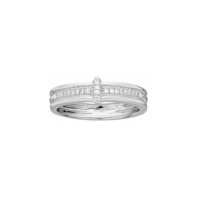 Bague en argent et oxyde de zirconium