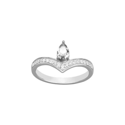 Bague en argent et oxyde de zirconium