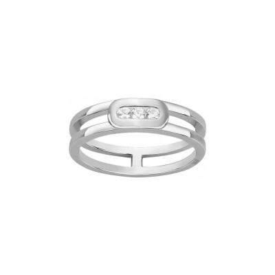 Bague en argent et oxyde de zirconium