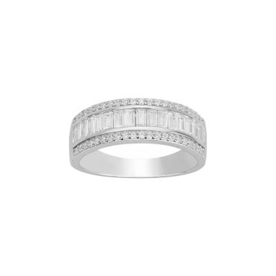 Bague en argent et oxyde de zirconium