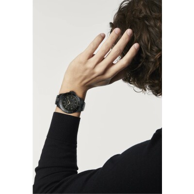 Montre Chanel J12 Golden Black Calibre 12.1, 42mm