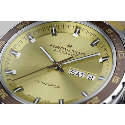 Montre HAMILTON Pan Europ Day Date Auto H35445860